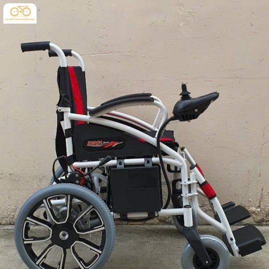 Xe điện 4 bánh EW-01